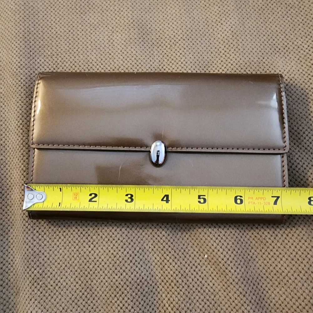 Christian Dior brown patent leather wallet flawed